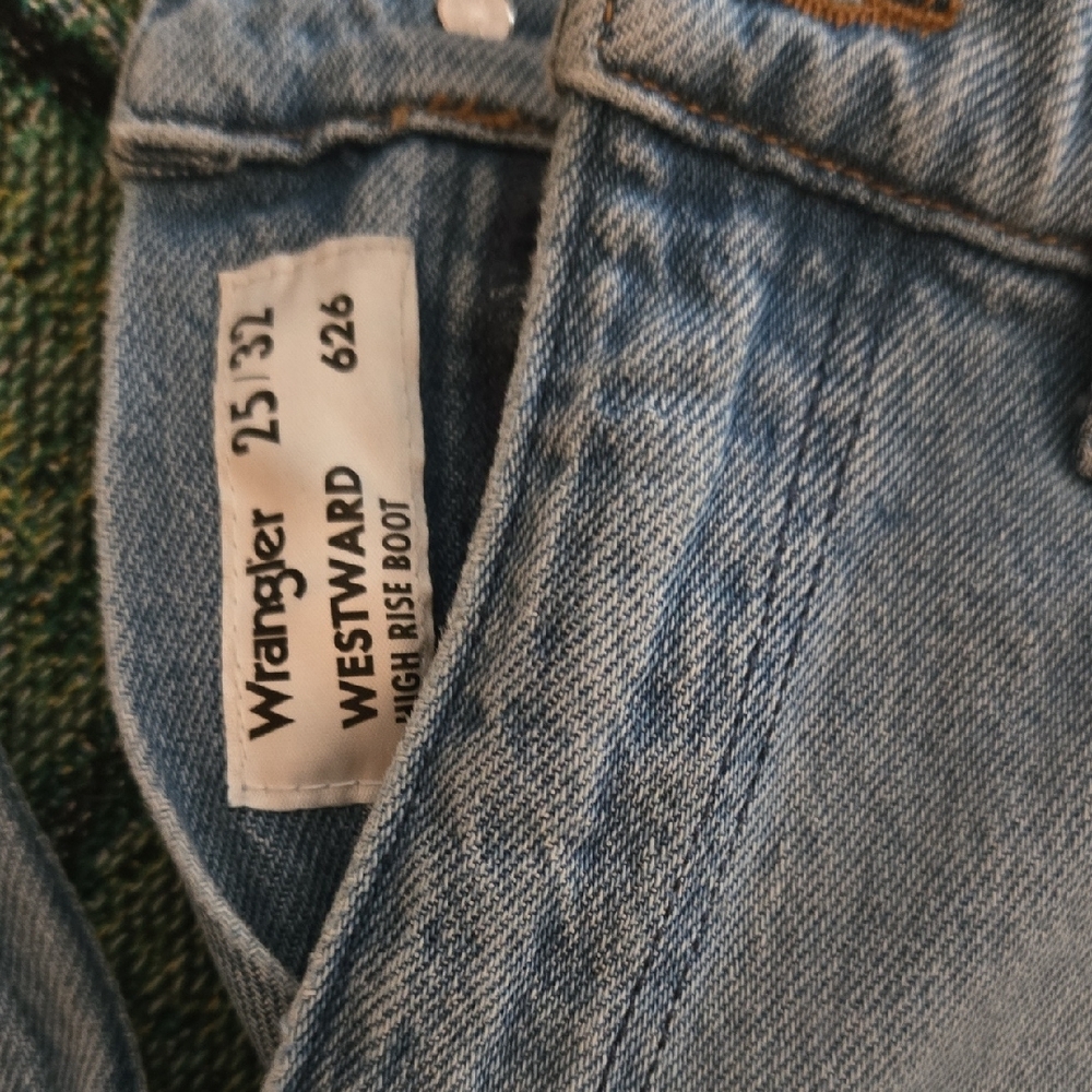 Wrangler Sky Blue High Rise Women's Jeans - Picture 12 of 12